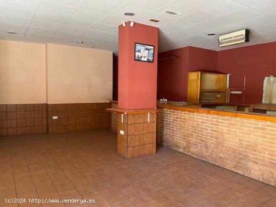  Alquiler local comercial en San Antón, 100m2., esquina, mucha fachada - MURCIA 