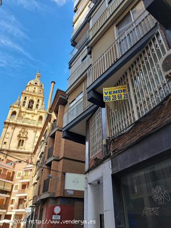 VENTA DE OFICINA EN EL CENTRO, JUNTO A PLAZA CETINA - MURCIA