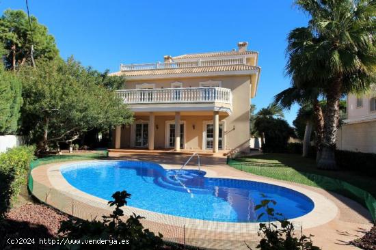 Villa de lujo con vistas al mar - ALICANTE