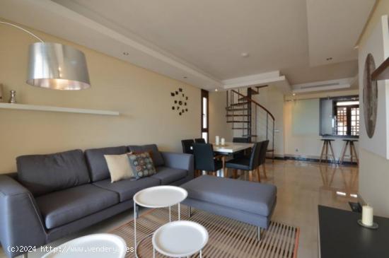 Apartamentos en primera linea playa - MALAGA