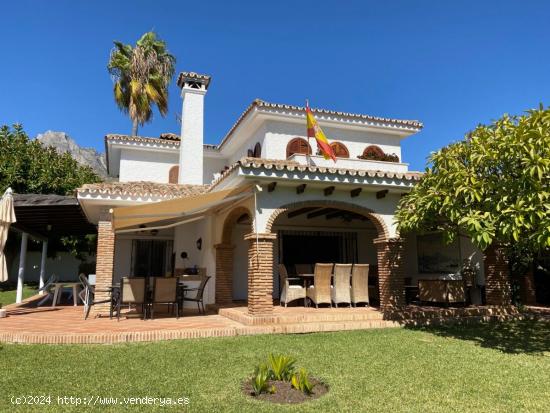  Bonita Villa Nagueles en Marbella - MALAGA 