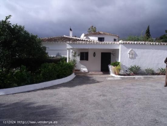 Villa-Cortijo en Ronda - MALAGA