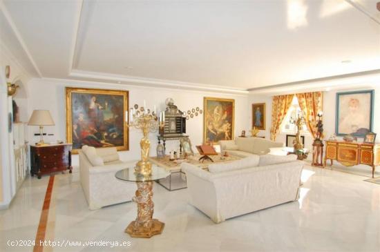 Villa en la Milla de Oro, Marbella - MALAGA