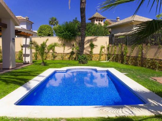 Preciosa villa en Las Chapas,Marbella - MALAGA