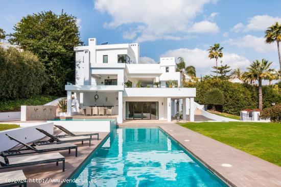 Lujosa Villa Las Brisas, Nueva Andalucia - MALAGA