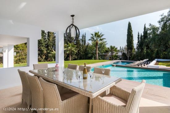 Lujosa Villa Las Brisas, Nueva Andalucia - MALAGA