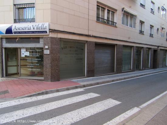 LOCAL ESQUINA, ZONA CENTRO, CON 5 GRANDES VENTANALES - ALICANTE