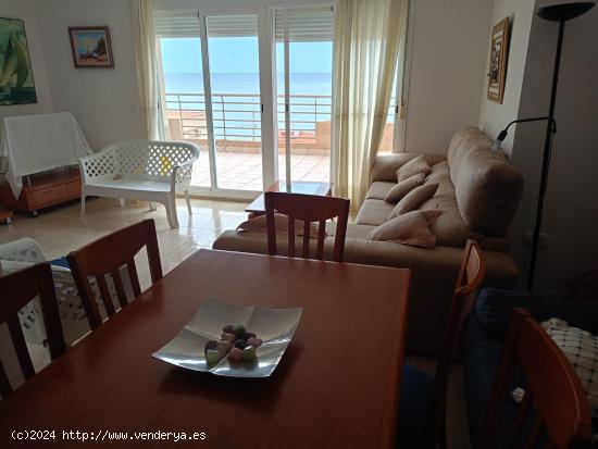 MAGNÍFICO ATICO CON GARAJE Y TRASTERO Y VISTAS AL MAR EN VENTA EN ADRA - ALMERIA