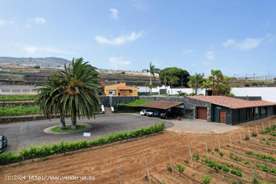 VILLA EXCLUSIVA CON UBICACIÓN PRIVILEGIADA - SANTA CRUZ DE TENERIFE