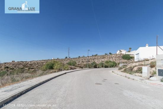 SOLAR URBANO EN ALTOS DE LA ZUBIA CON MAGNÍFICAS VISTAS - GRANADA