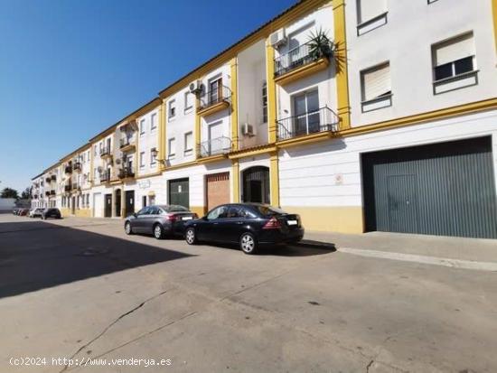 ¡¡ESTUPENDA VIVIENDA PARA INVERTIR O QUE SE CONVIERTA EN TU PRIMER HOGAR !! - HUELVA