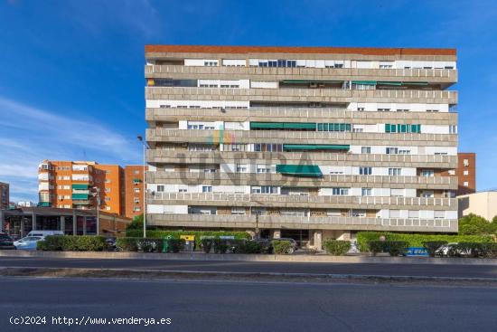 ¡Oportunidad única! Magnífico piso en venta en Av. Antonio Masa Campos. - BADAJOZ