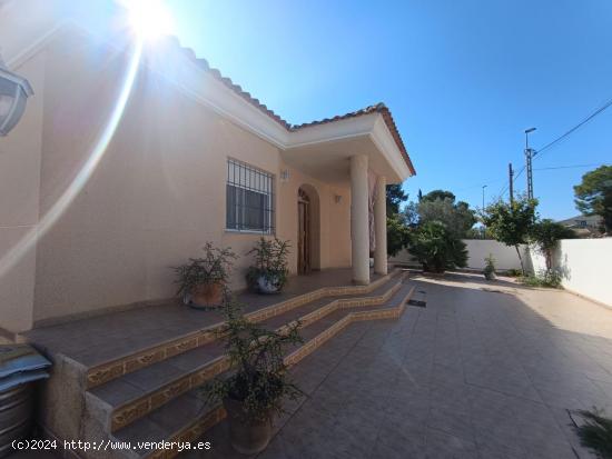 ++Exquisito Chalet en Los Conejos con Parcela de 730 m²++ - - MURCIA