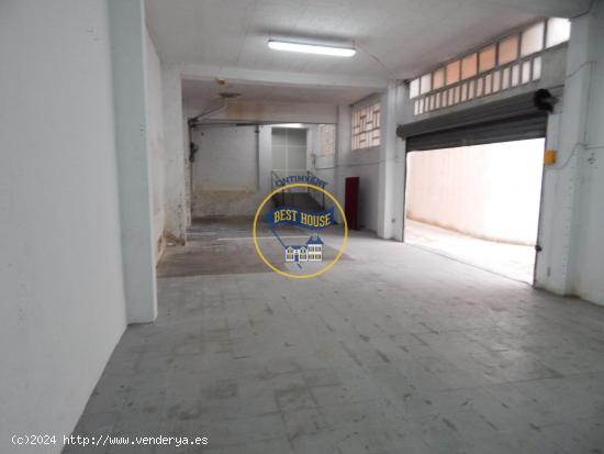 LOCAL COMERCIAL CON GARAJE EN ONTINYENT. - VALENCIA