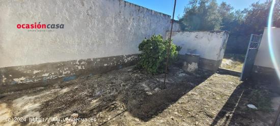 CASA DE GRAN SOLAR EN DOS  TORRES - CORDOBA