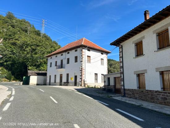 Casa para reformar en Olaldea - NAVARRA