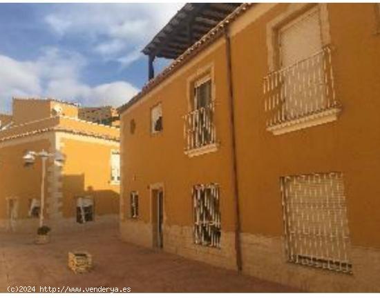 Duplex zona Martinete - ALMERIA