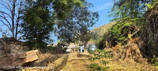 Finca para construir su hogar en la carretera de Las Ermitas - CORDOBA