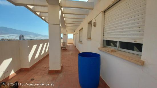 Atico en venta en el Centro Ejido de 4  dormitorios - ALMERIA