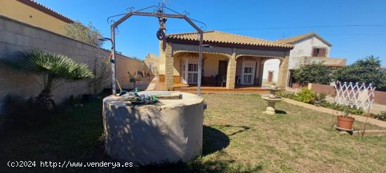 2 fantásticos chalet en parcela segregada - CADIZ