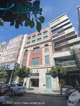 3 OFICINAS EN CALLE PLUS ULTRA - HUELVA