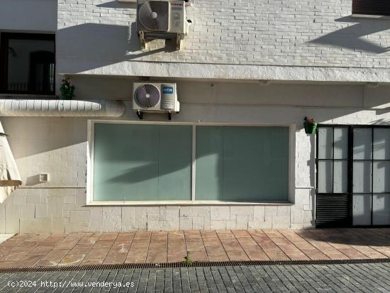 Local Comercial en el Centro de Estepona, a Pasos de la Playa. - MALAGA