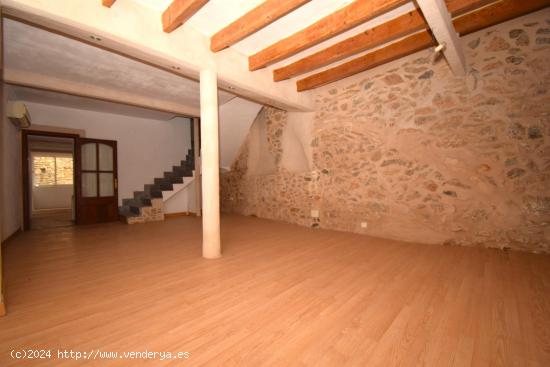 Casa de pueblo con garaje en Artá - BALEARES