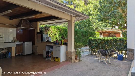 Chalet en la urbanización Pedralvilla de Olocau - VALENCIA