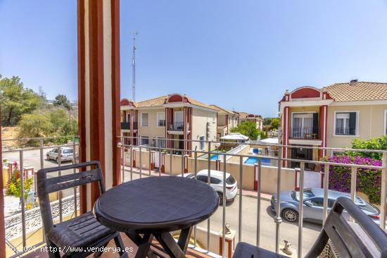 Adosado con piscina en Campoamor 600m de la playa - ALICANTE