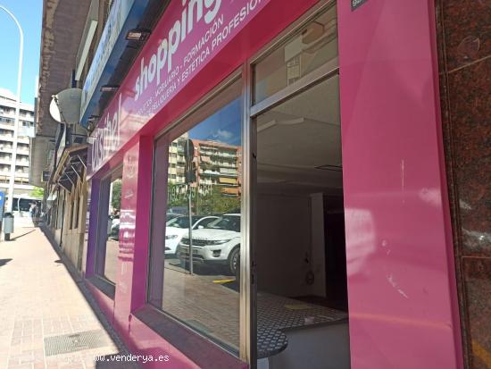 Se alquila Local comercial en la Cruz totalmente preparado - CACERES