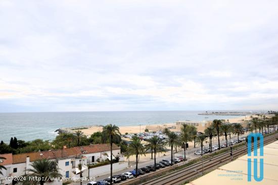 VISTAS IMPRESIONANTES AL MAR - BARCELONA