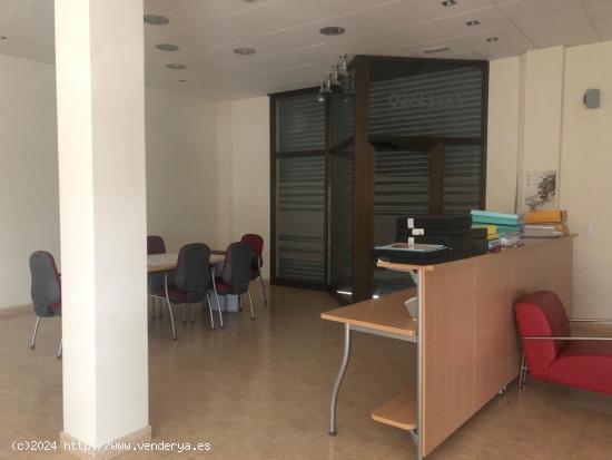 Oficina y local  en venta - TARRAGONA