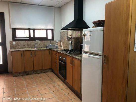 ENCANTADORA CASA EN VENTA - TARRAGONA