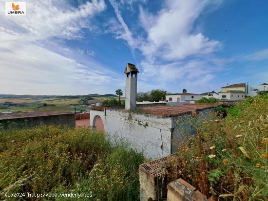 GRAN PARCELA URBANA CON VISTAS EN VENTA EN ESPERA - CADIZ