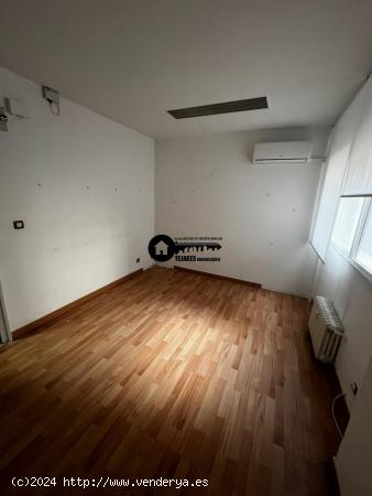 INMOBILIARIA TEJARES VENDE OFICINA EN LA CALLE ROSARIO - ALBACETE