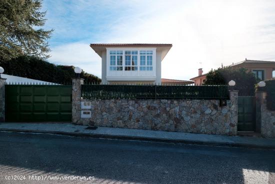 Chalet en Soñeiro Sada - A CORUÑA