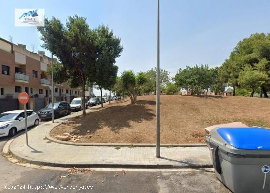 Venta Casa Adosada en Vilanova i la Geltrú (Barcelona) - BARCELONA