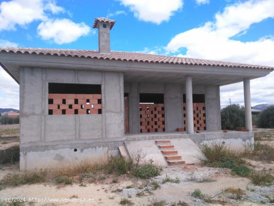 Chalet en construcción en zona de El Campillo - MURCIA