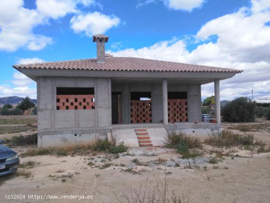 Chalet en construcción en zona de El Campillo - MURCIA