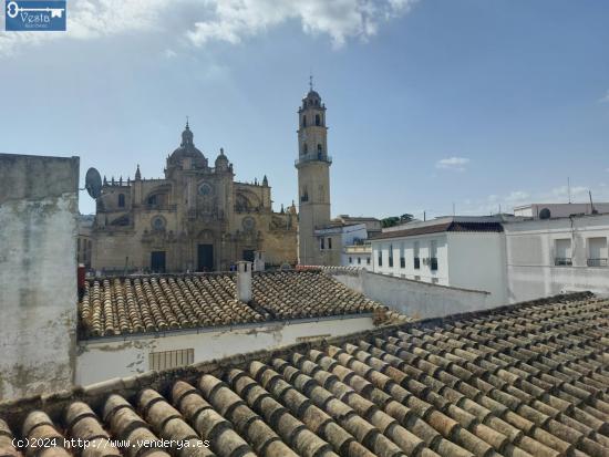 CASA EN LA CATEDRAL - CADIZ