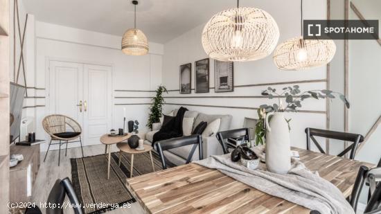 Apartamento de 3 habitaciones en alquiler en Trafalgar - MADRID