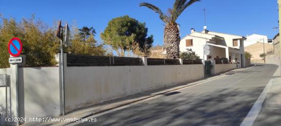  Parcela con construcción en venta ubicado en Les Cabanyes - BARCELONA 