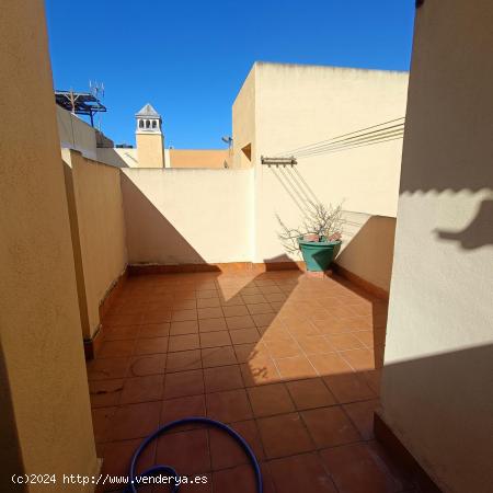 Estupenda y amplia casa adosada en El Tomillar, Puerto de la Torre - MALAGA