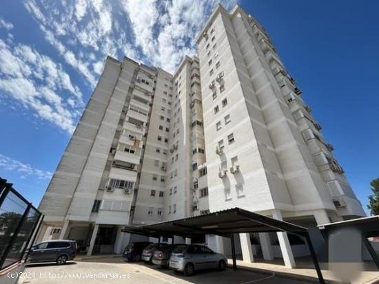 Piso en venta en Avenida De Jerez, 11º, 41013, Sevilla (Sevilla) 209.800 € - SEVILLA