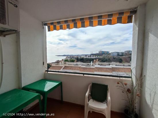 APARTAMENTO CARVAJAL PLAYA CON VISTAS AL MAR - MALAGA