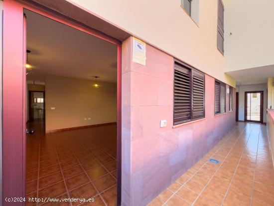 ¡Gran Oportunidad! Se Vende Adosado Moderno y Acogedor en Arafo - SANTA CRUZ DE TENERIFE