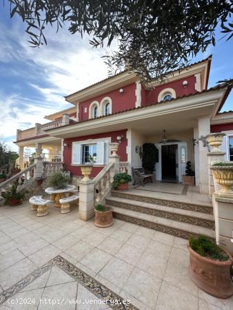 CHALET DE LUJO EN BADIA GRAND - BALEARES