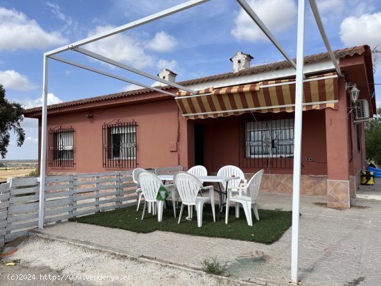 Casa-Chalet de Obra Nueva en Venta en Arrecife, El Córdoba