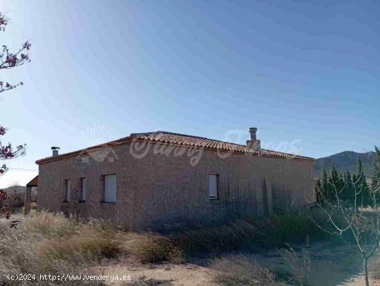 Casa de campo-Masía en Venta en Yecla Murcia