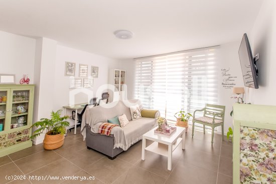 Casa en venta de 210 m² Calle Veintinueve de Abril, 35200 Telde (Las Palmas)